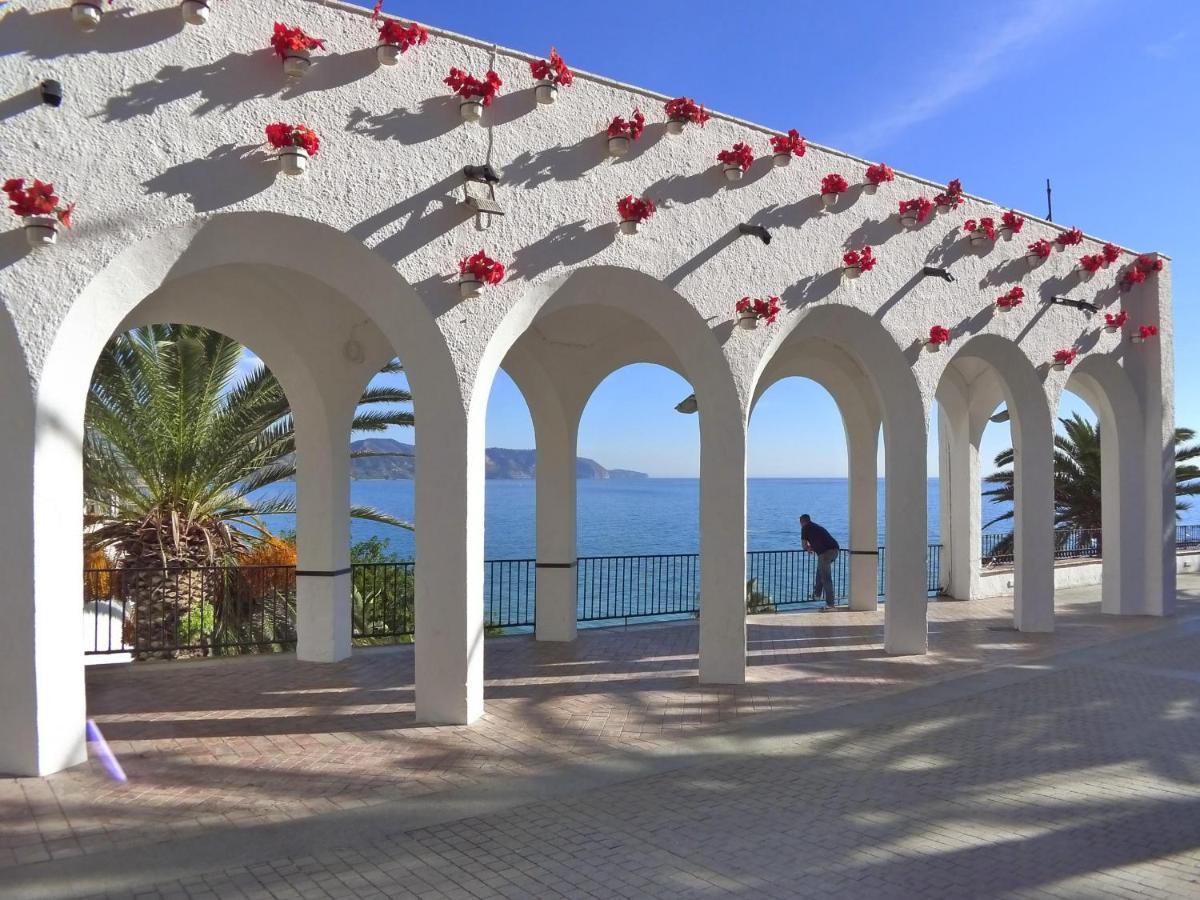 Ferienwohnung R1357 Balcon De Europa Nerja Exterior foto